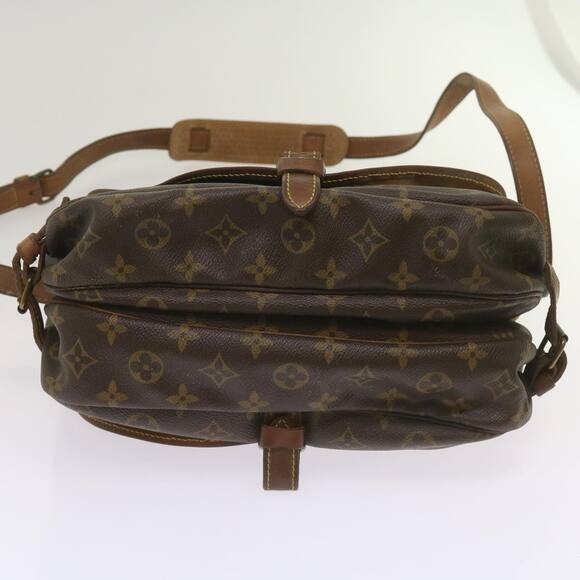 LOUIS VUITTON Monogram Saumur 30 Shoulder Bag M42256 - Picture 9 of 13